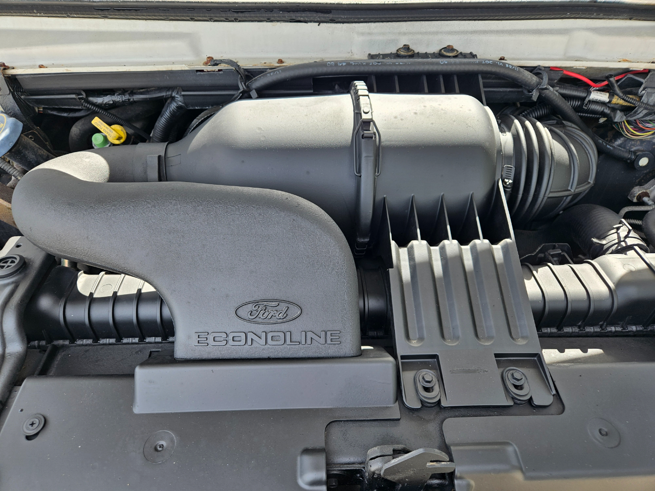 Ford Econoline Cargo E-350 Super Duty Extended 2001