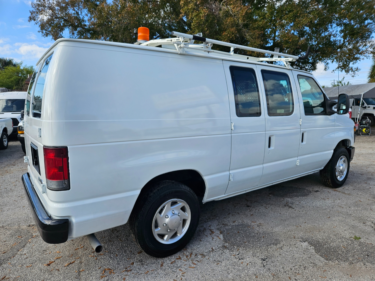 Ford Econoline Cargo  2012