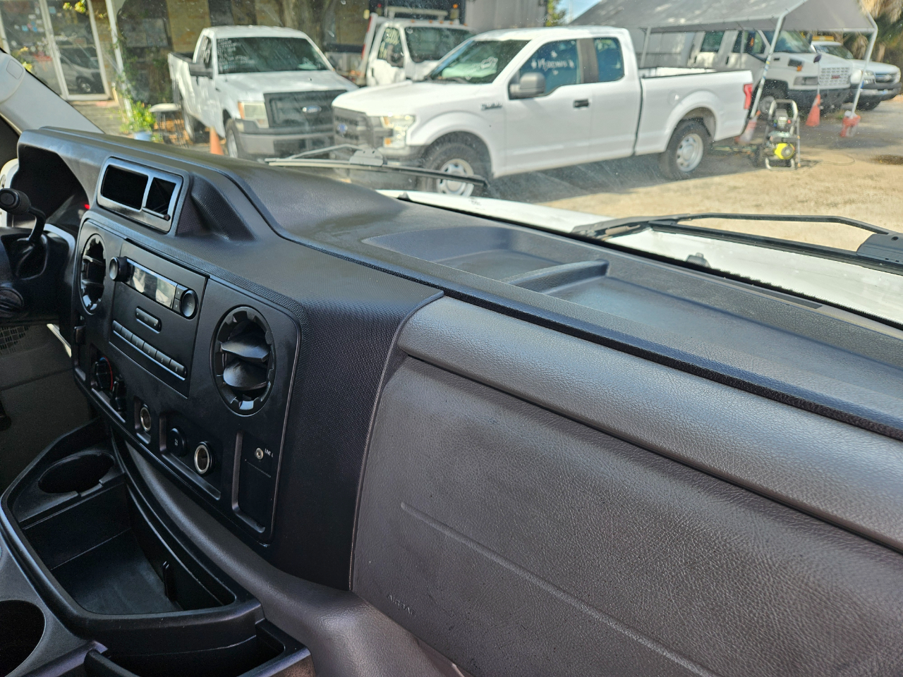 Ford Econoline Cargo  2012