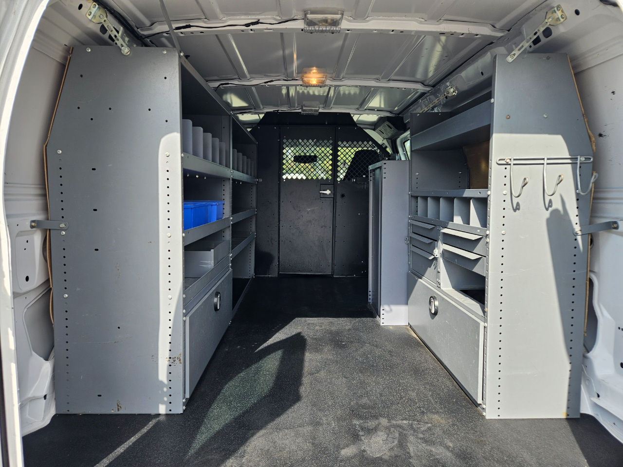 Ford Econoline Cargo  2012