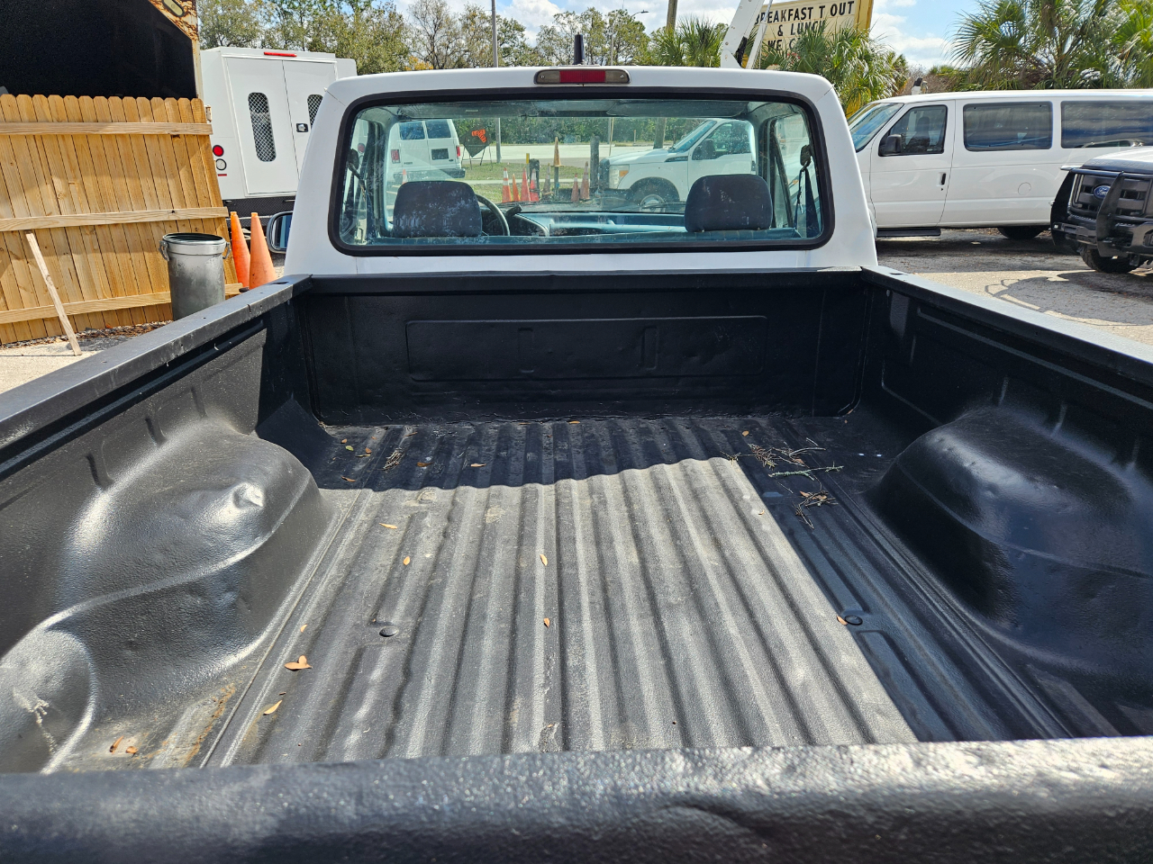 Ford F-150 XL 6.5-ft. Bed 2WD 1995