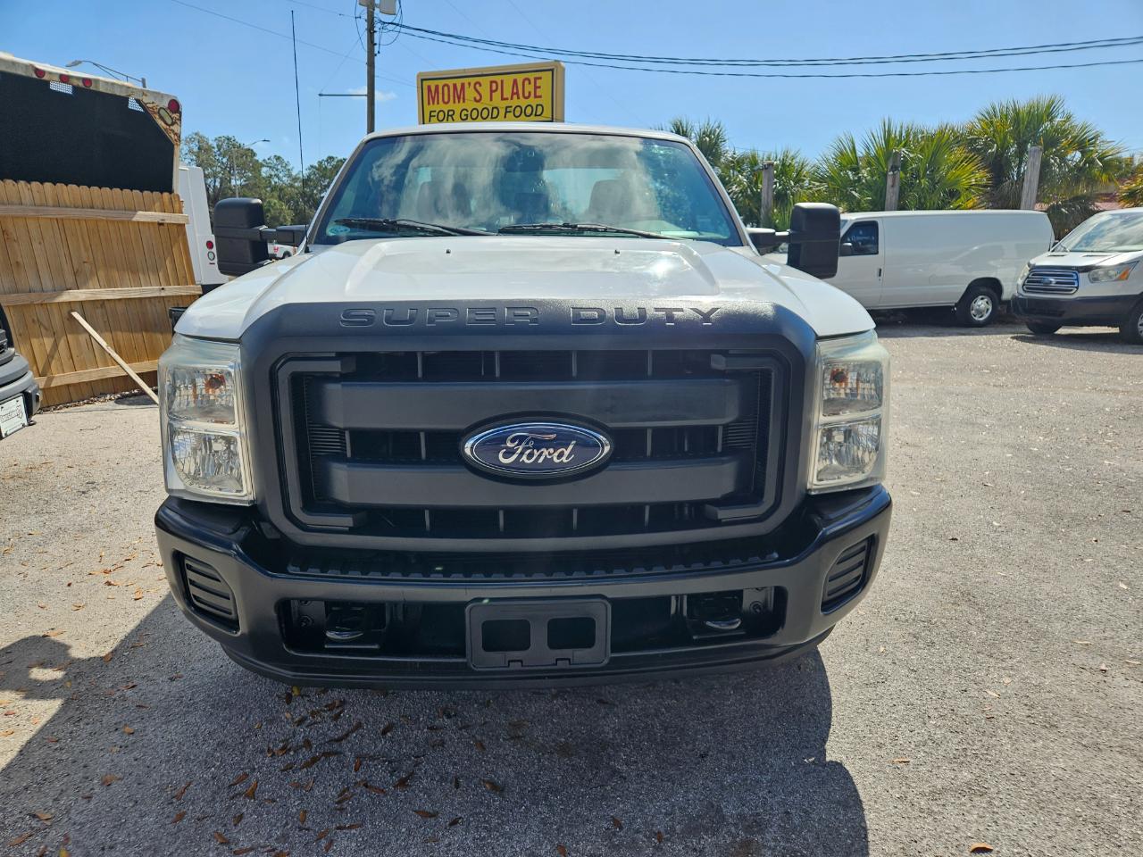 Ford F-250 XL HD Reg. Cab 2WD 2015