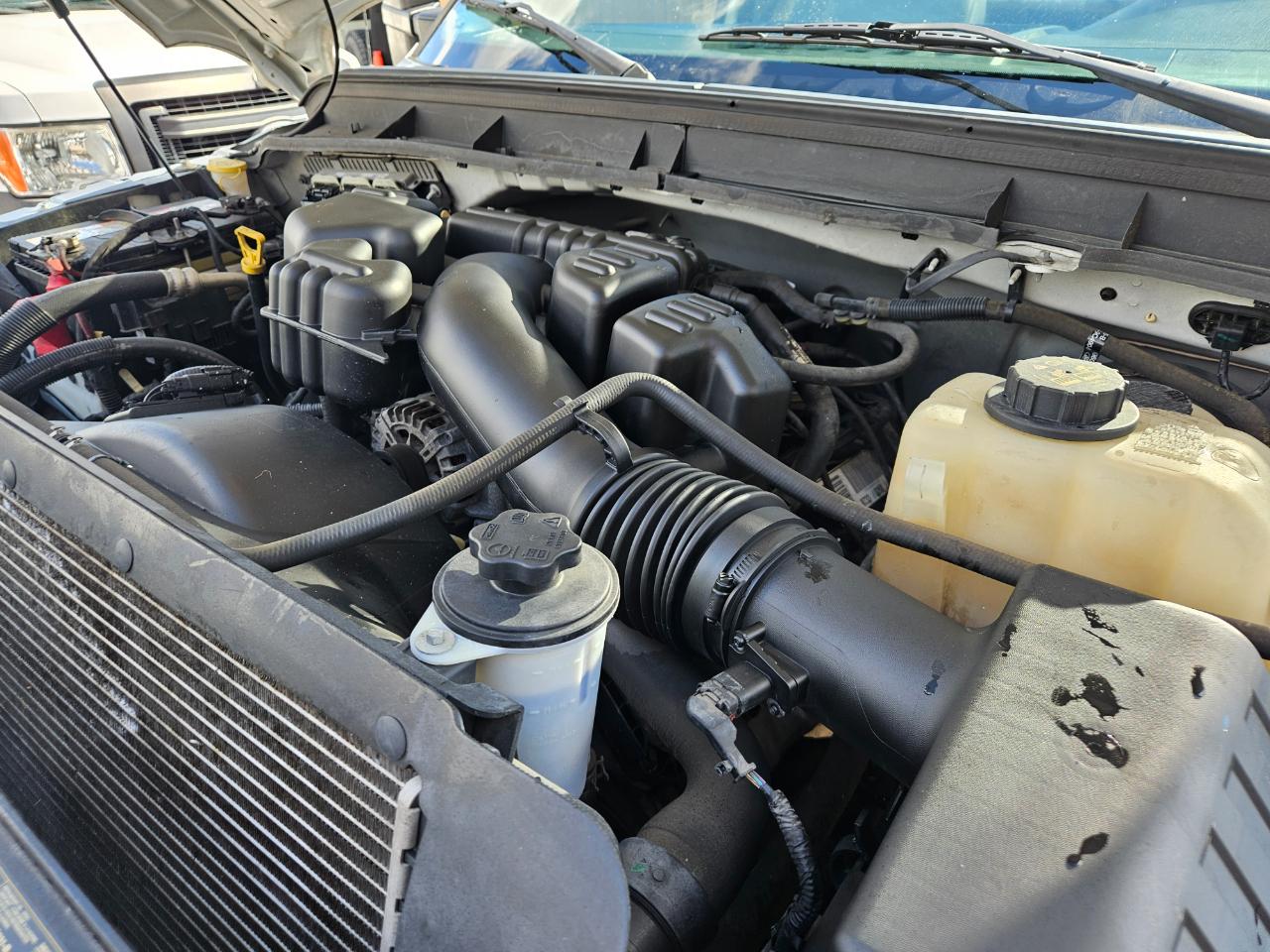 Ford F-250 XL HD Reg. Cab 2WD 2015