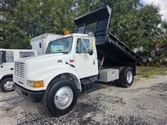 2001 International 4700 