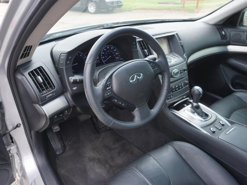 Infiniti G Sedan 37x AWD 2013
