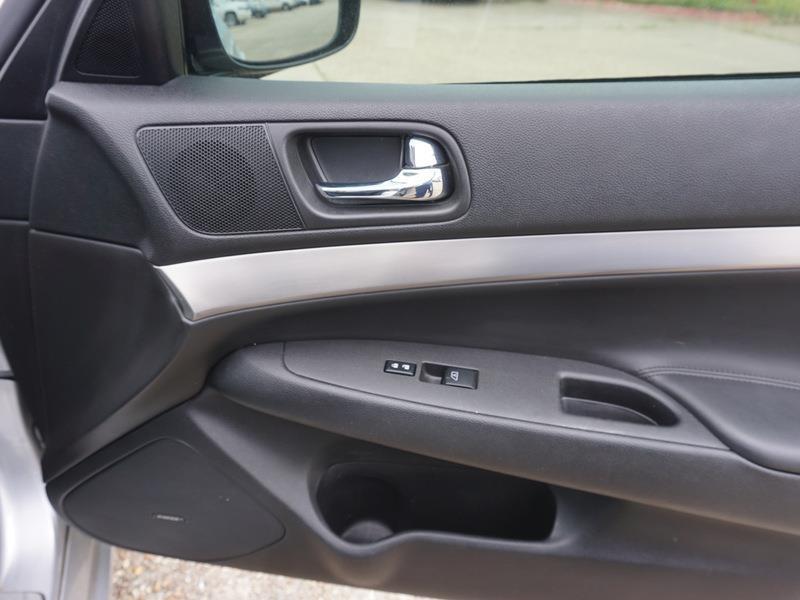 Infiniti G Sedan 37x AWD 2013