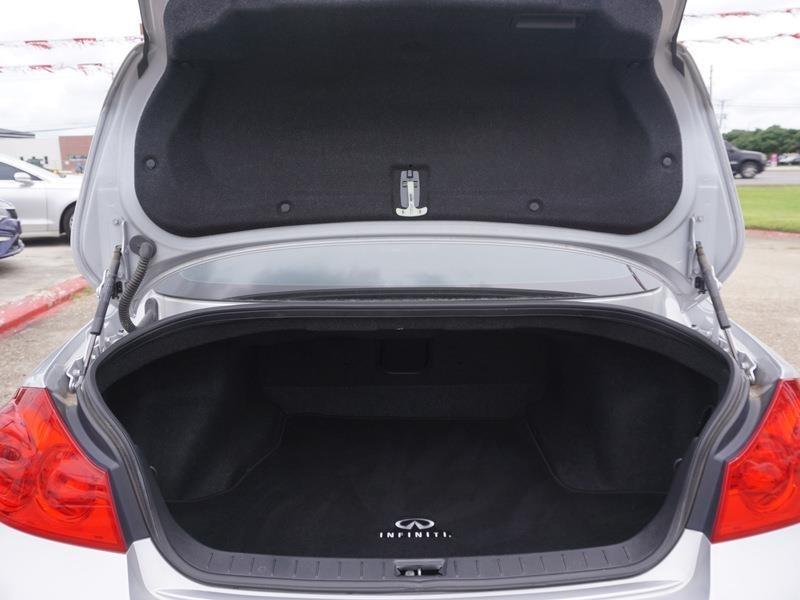 Infiniti G Sedan 37x AWD 2013