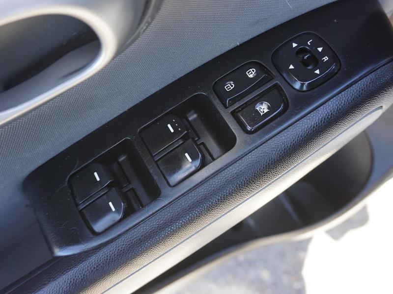 Kia Soul Base 6A 2016