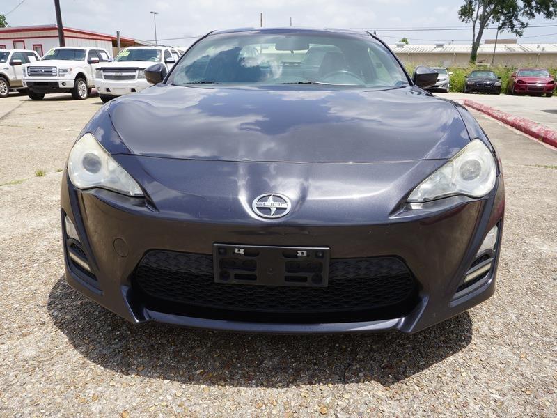 Scion FR-S 6MT 2013