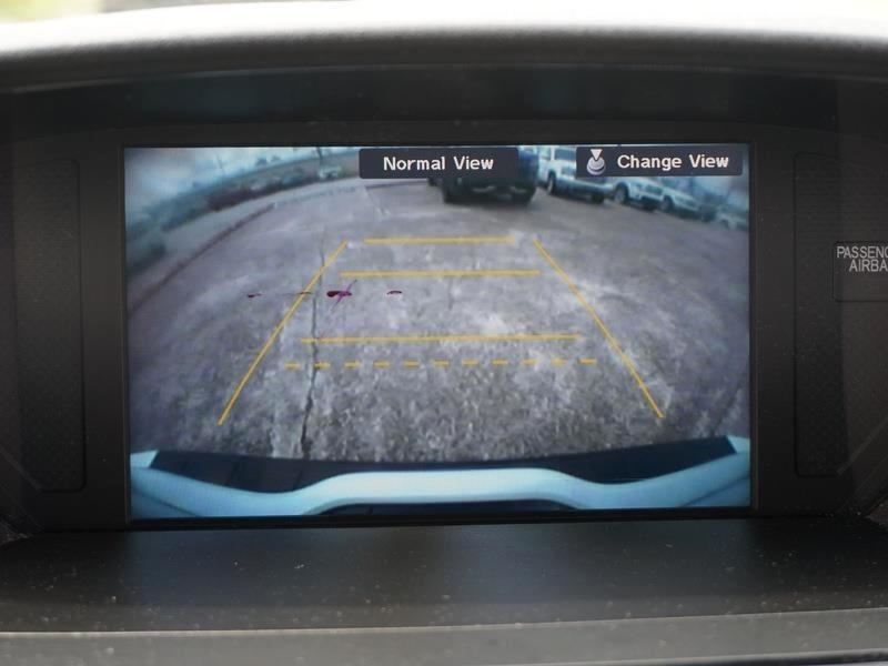 Honda Pilot Touring 4WD 5-Spd AT with DVD 2015