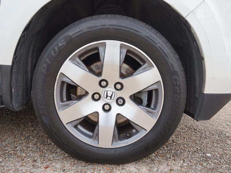 Honda Pilot Touring 4WD 5-Spd AT with DVD 2015