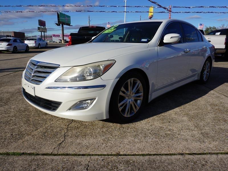 Hyundai Genesis 3.8L 2012