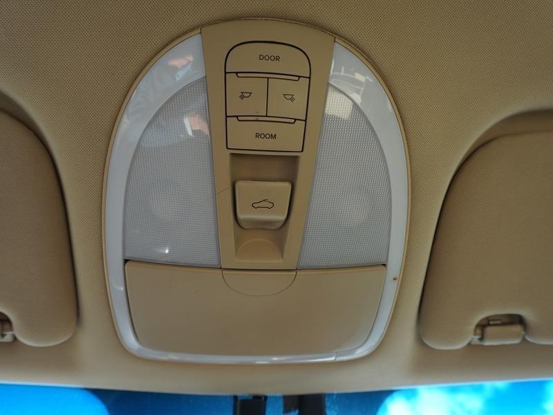 Hyundai Genesis 3.8L 2012