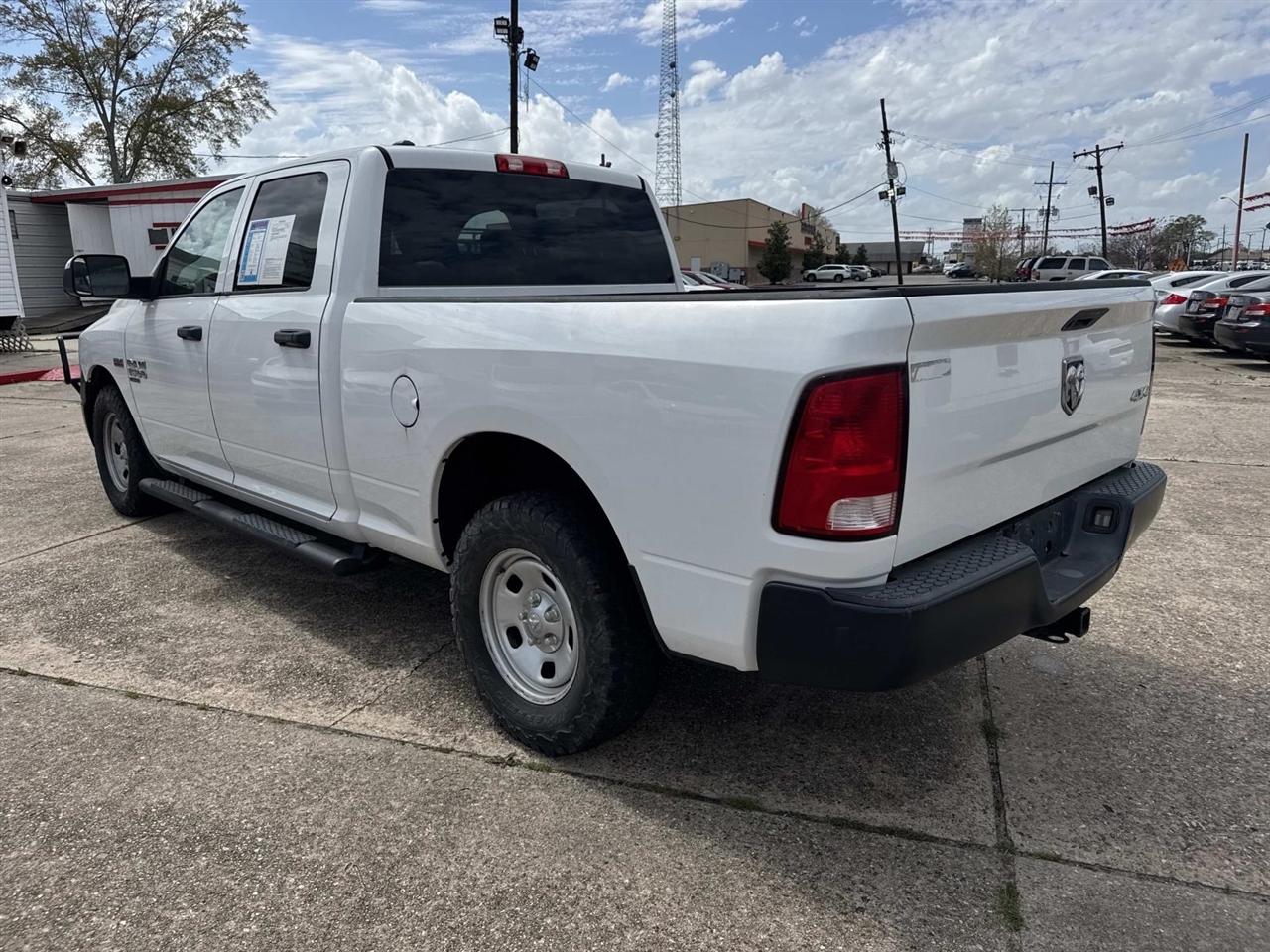RAM 1500 Classic Tradesman Crew Cab LWB 4WD 2019