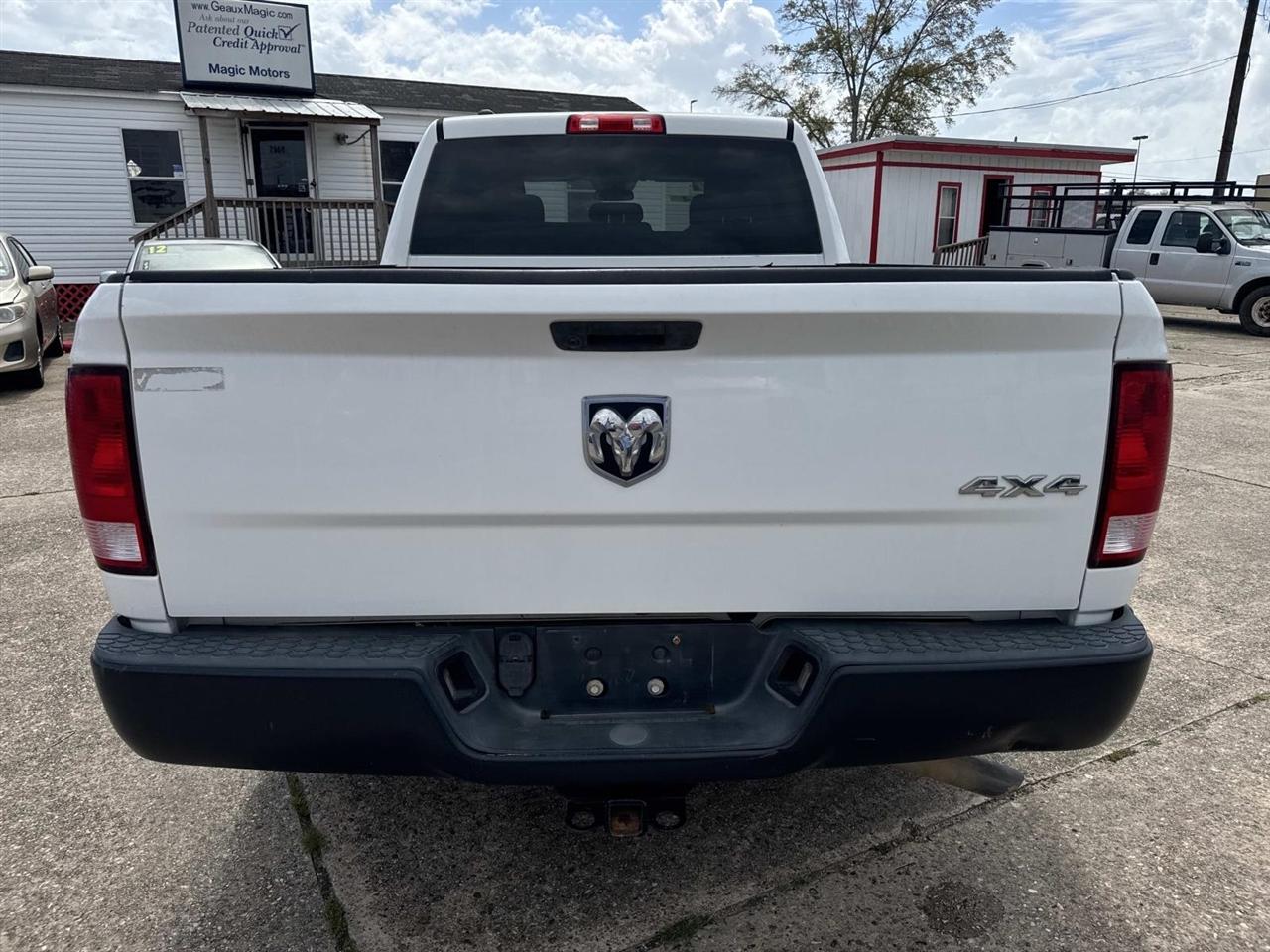 RAM 1500 Classic Tradesman Crew Cab LWB 4WD 2019