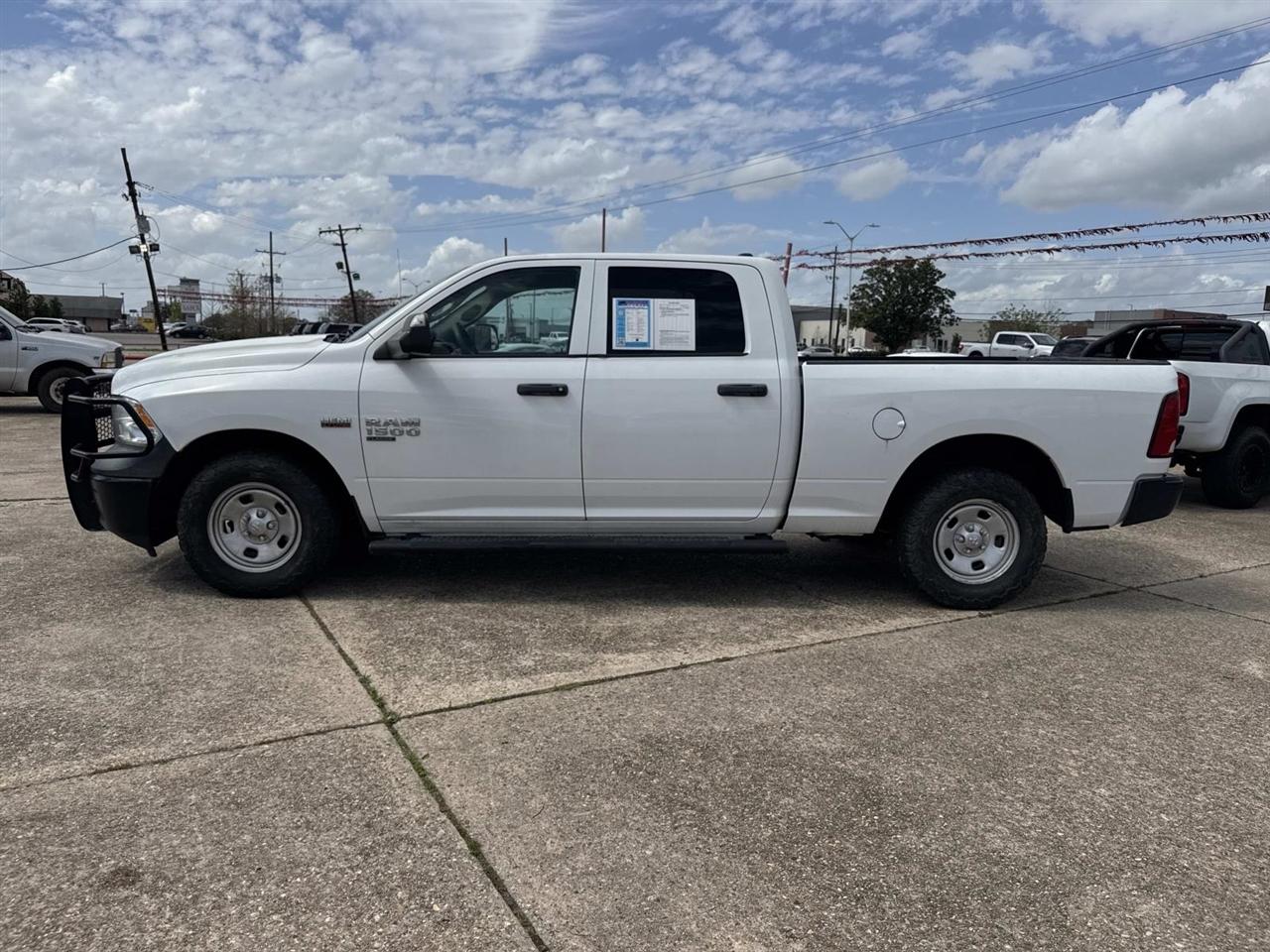 RAM 1500 Classic Tradesman Crew Cab LWB 4WD 2019
