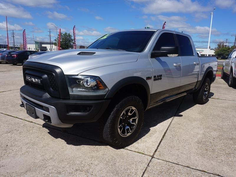 RAM 1500 Rebel Crew Cab SWB 4WD 2016