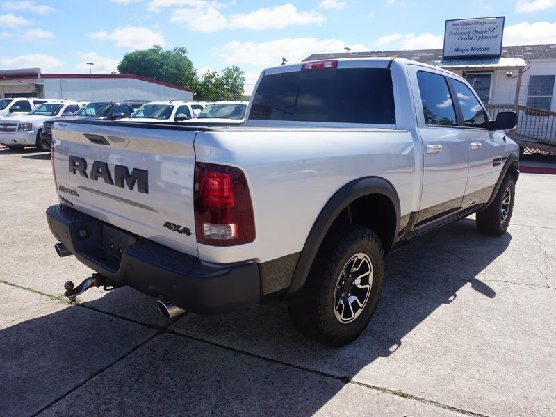 RAM 1500 Rebel Crew Cab SWB 4WD 2016