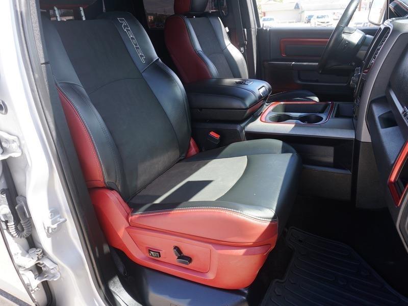 RAM 1500 Rebel Crew Cab SWB 4WD 2016