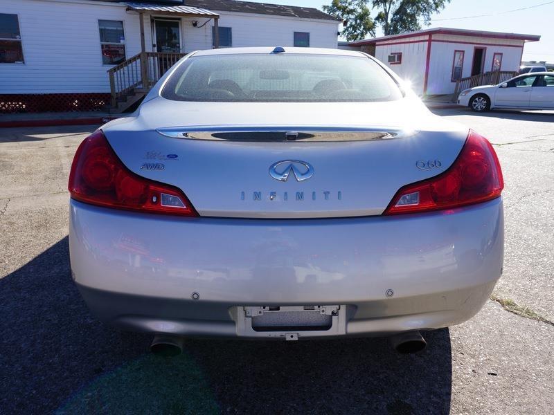 Infiniti Q60 Coupe AWD 2014