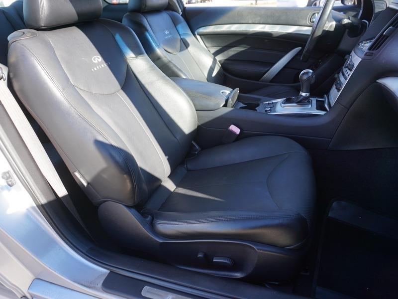 Infiniti Q60 Coupe AWD 2014