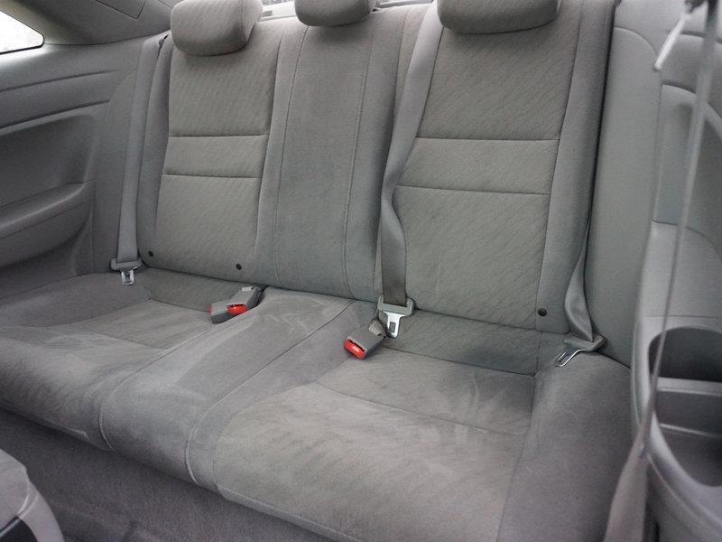 Honda Civic LX Coupe 5-Speed AT 2010