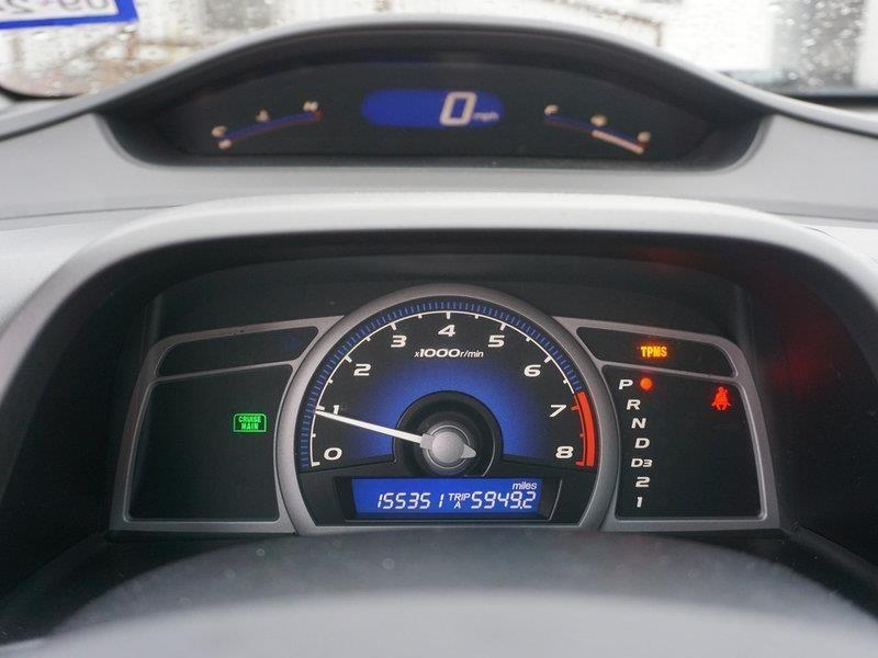 Honda Civic LX Coupe 5-Speed AT 2010