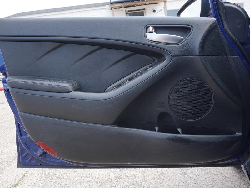 Kia Forte LX 6A 2017