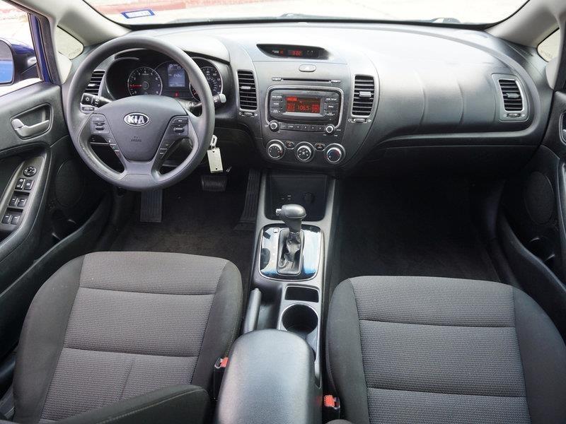 Kia Forte LX 6A 2017