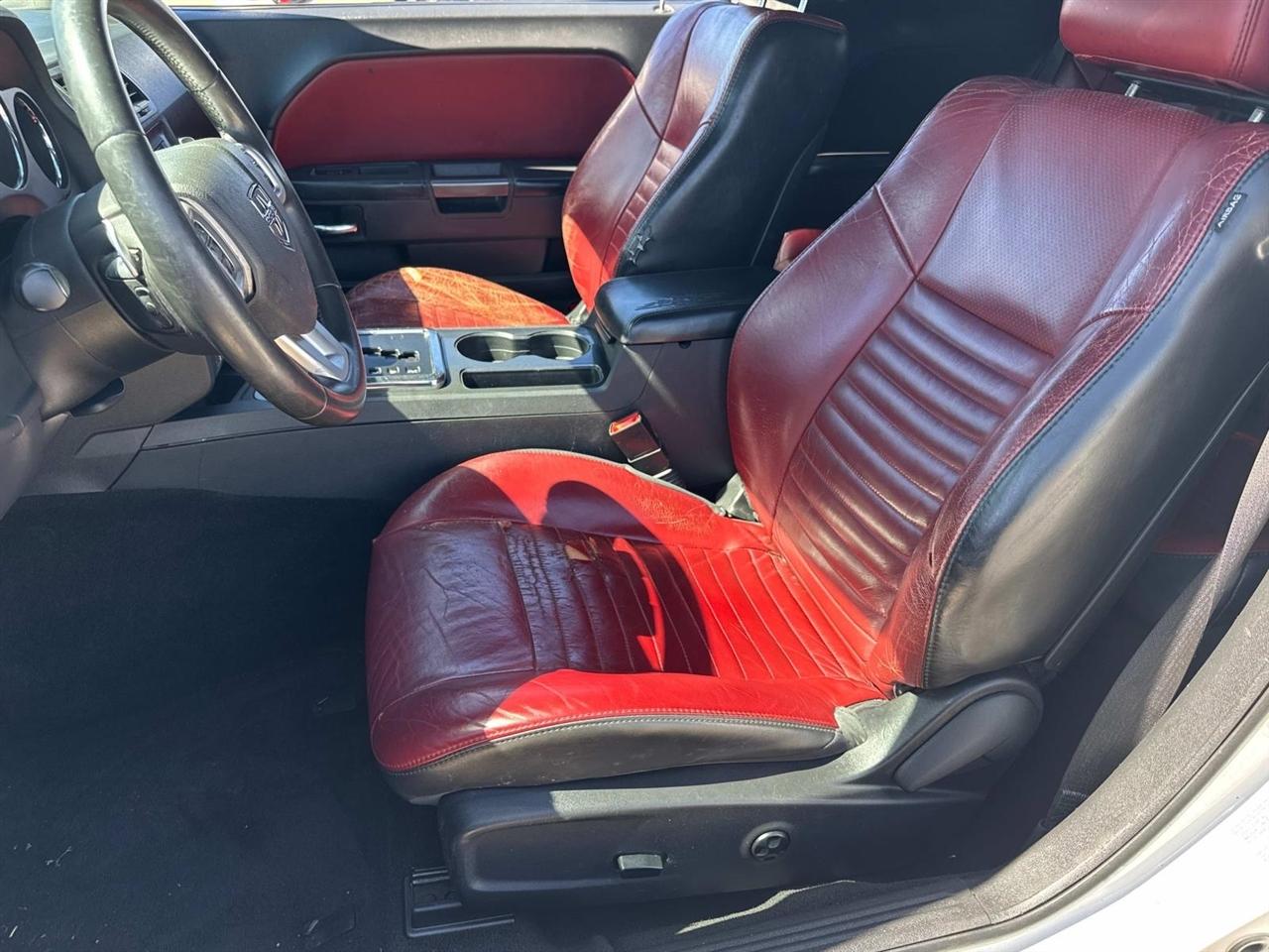 Dodge Challenger SXT 2014