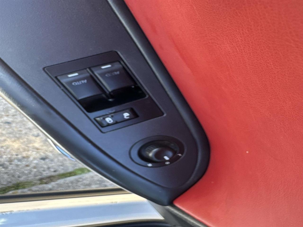 Dodge Challenger SXT 2014