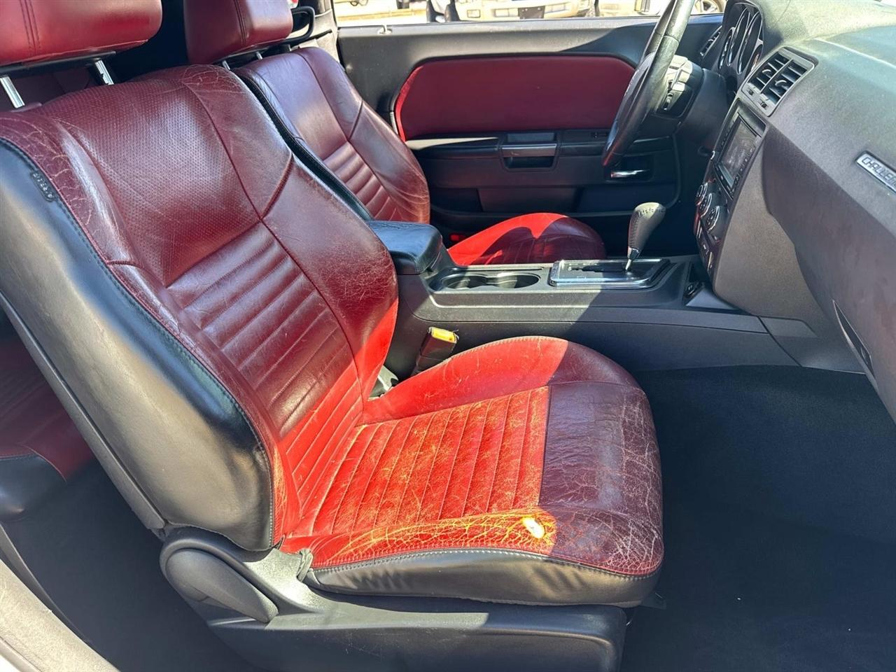 Dodge Challenger SXT 2014