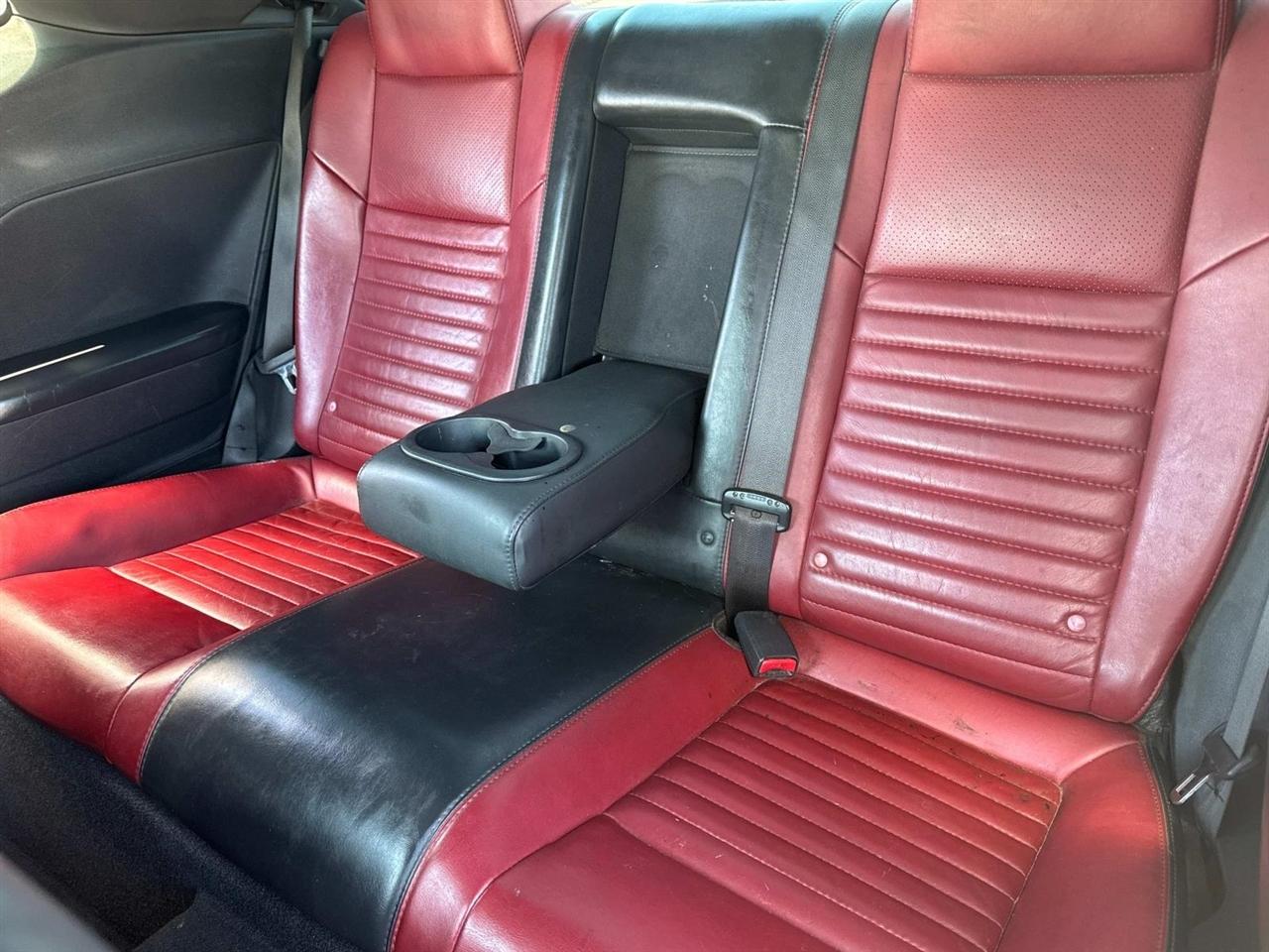 Dodge Challenger SXT 2014