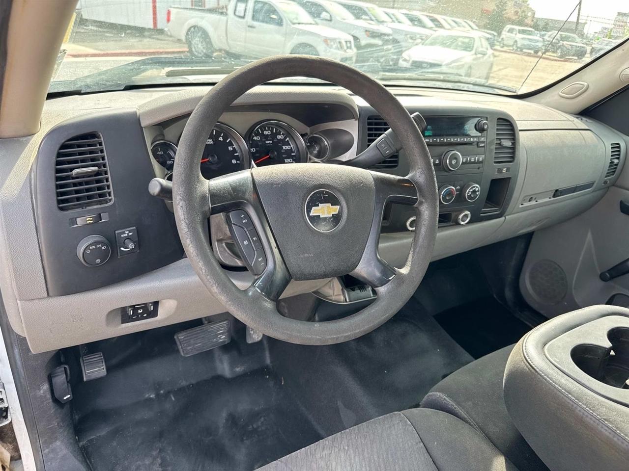 Chevrolet Silverado 2500HD Work Truck Ext. Cab 2WD 2010