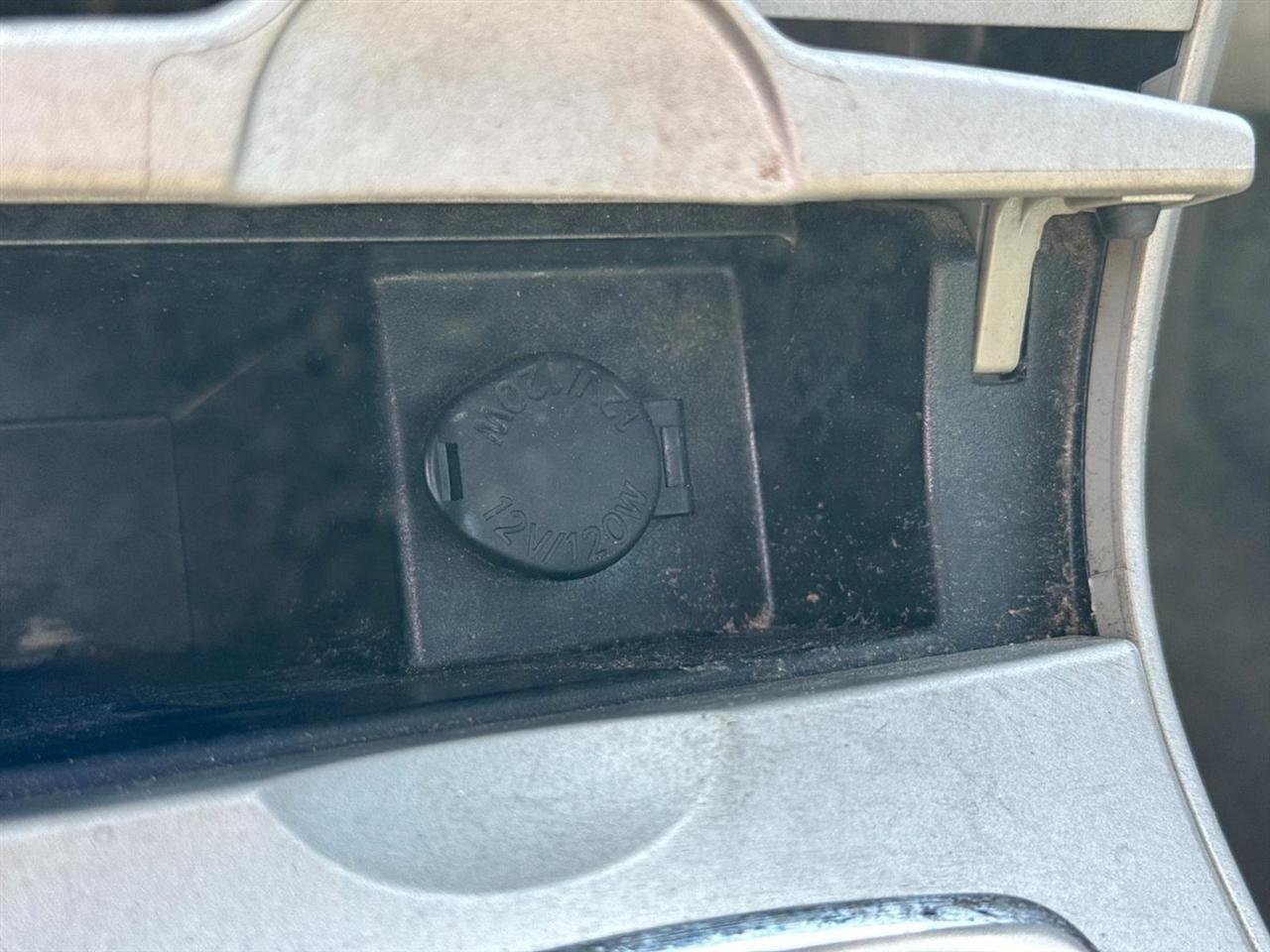 Toyota Corolla LE 4-Speed AT 2013