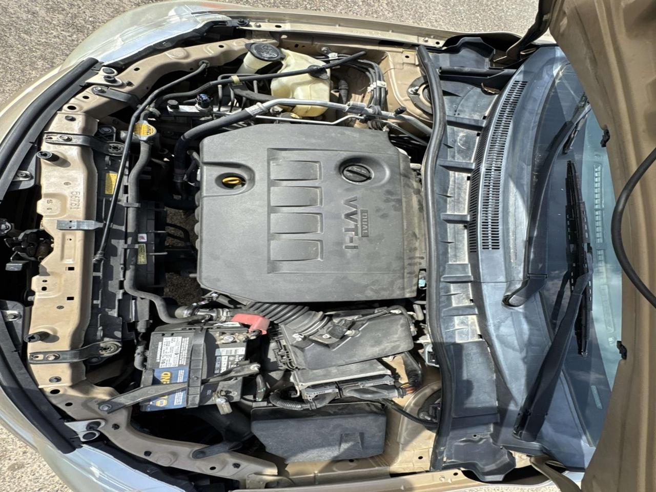 Toyota Corolla LE 4-Speed AT 2013