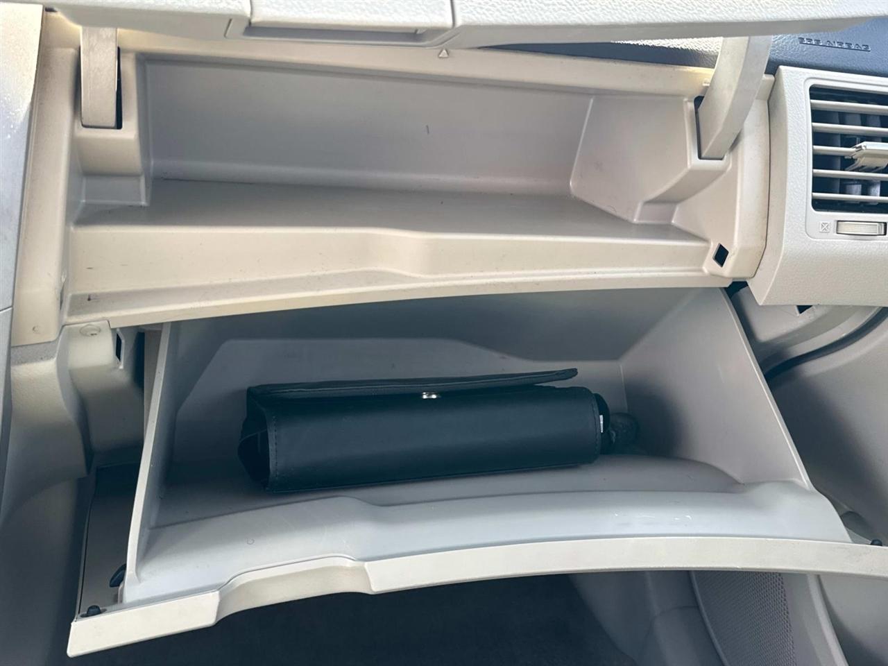 Toyota Corolla LE 4-Speed AT 2013