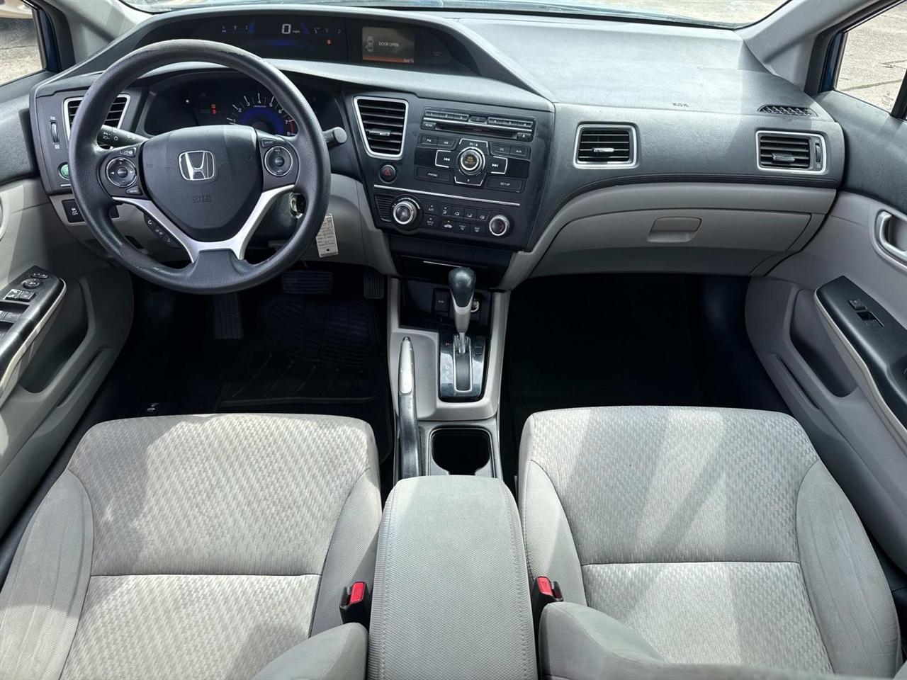 Honda Civic LX Sedan CVT 2015