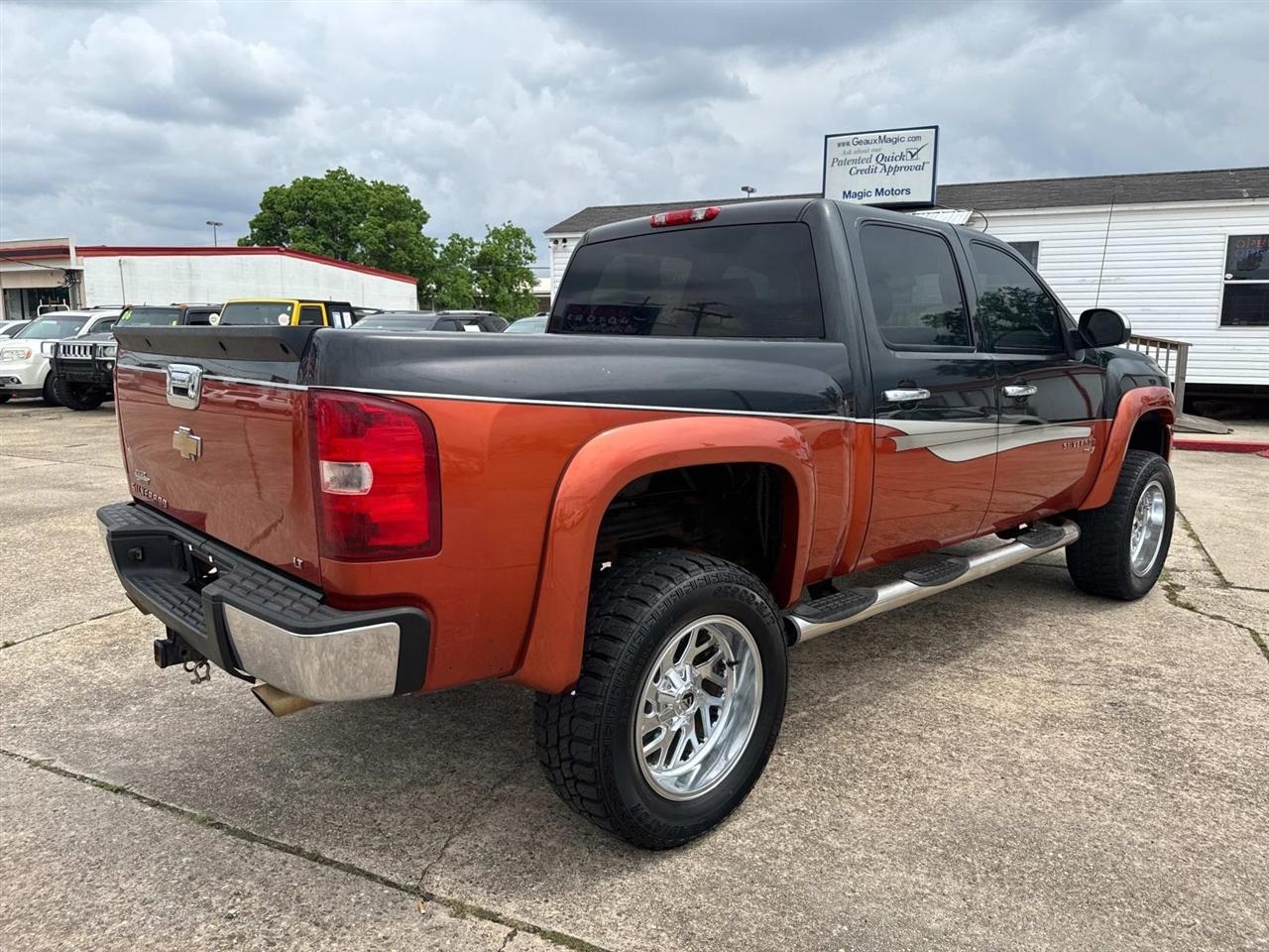 Chevrolet Silverado 1500 LT1 Crew Cab 4WD 2010