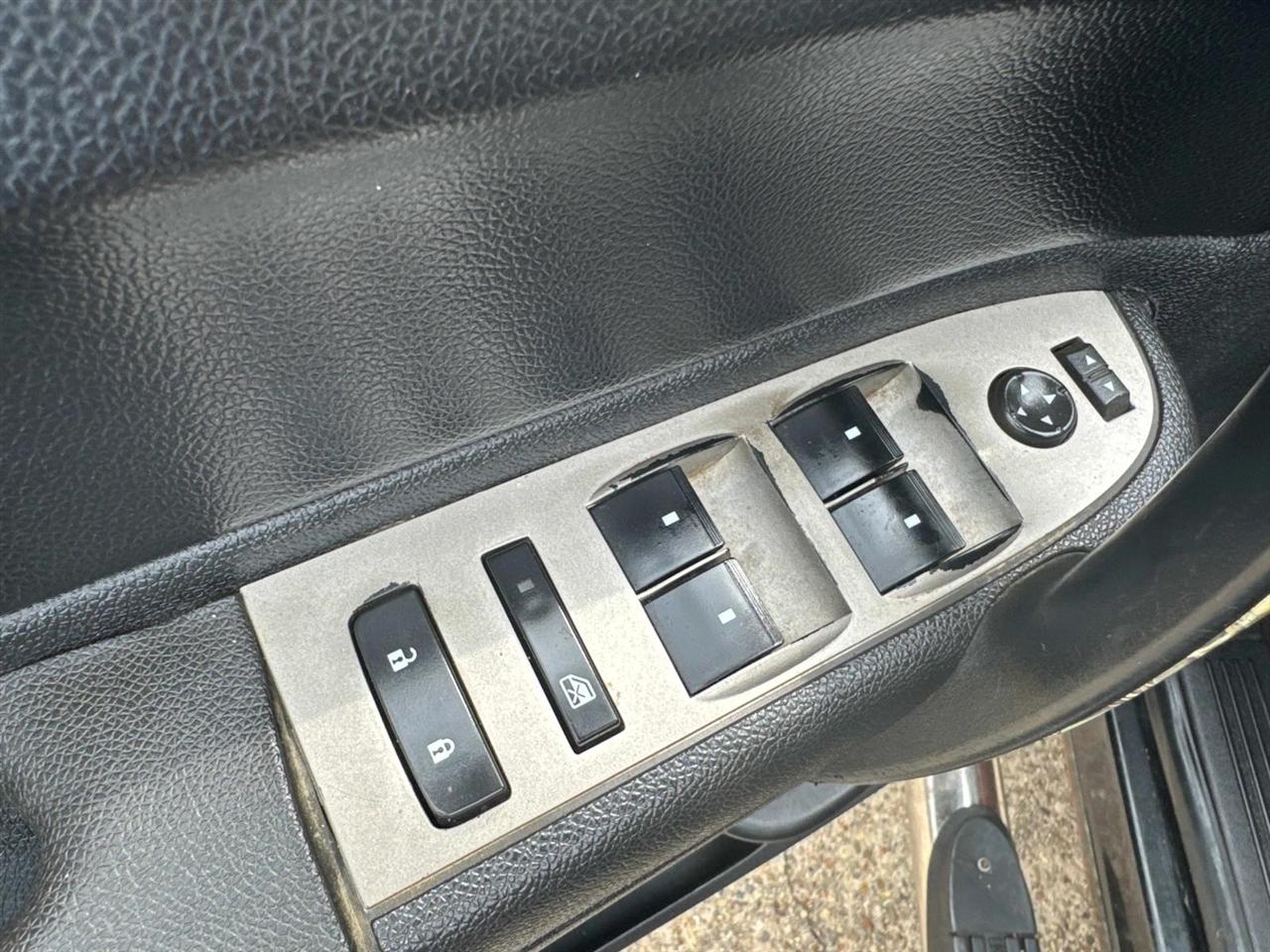 Chevrolet Silverado 1500 LT1 Crew Cab 4WD 2010