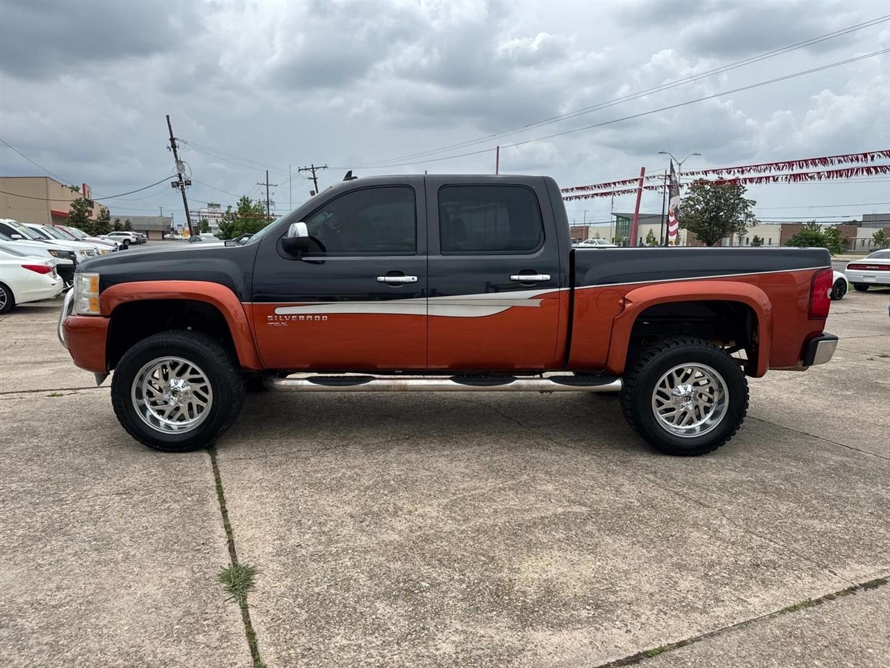 Chevrolet Silverado 1500 LT1 Crew Cab 4WD 2010