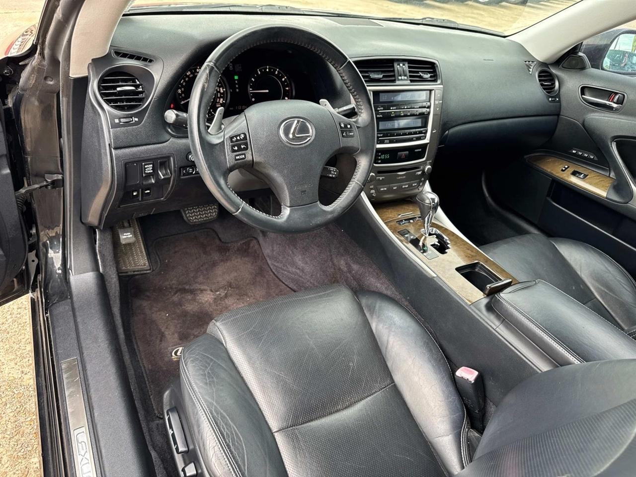 Lexus IS C IS 250C 2010