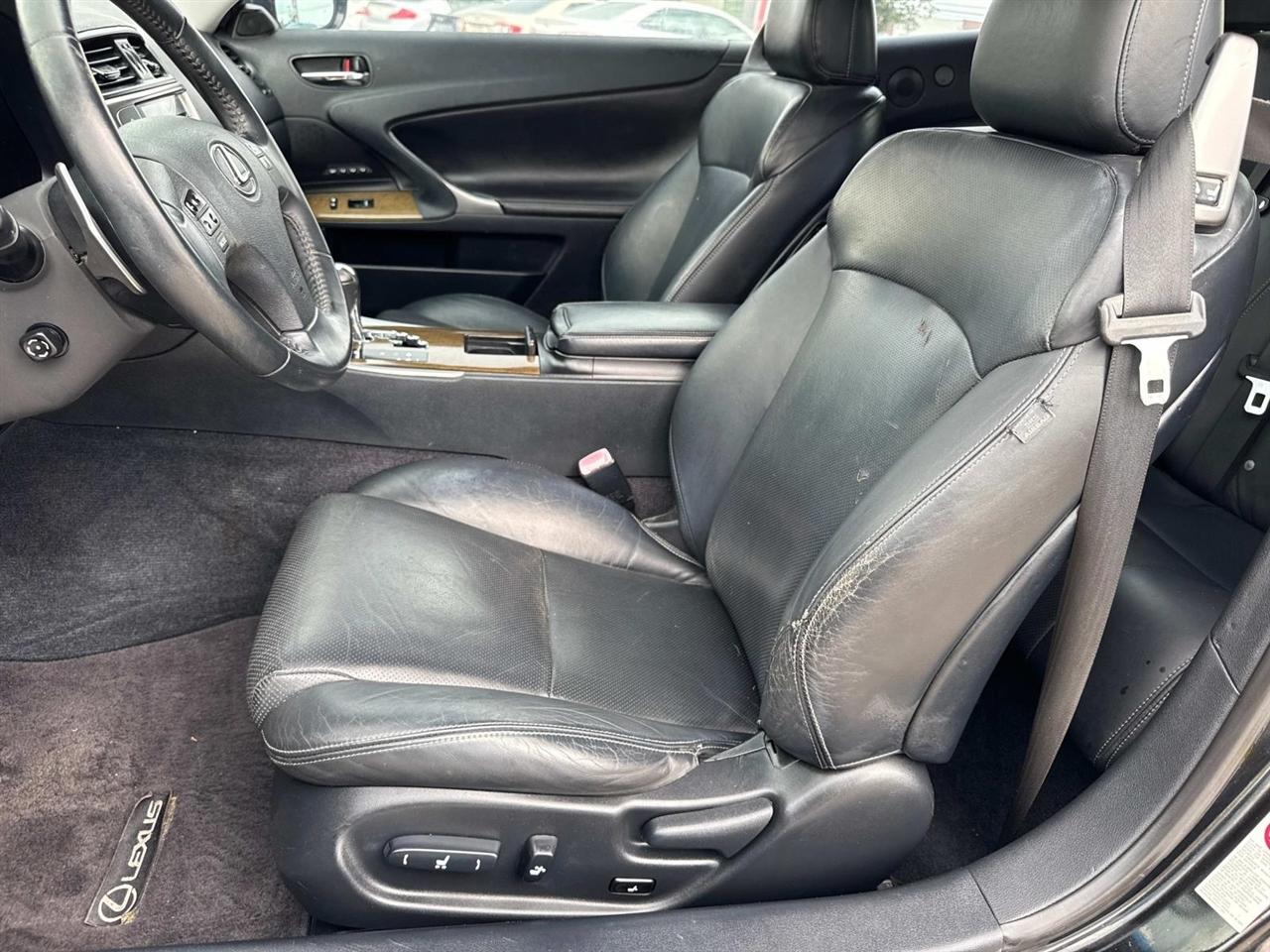 Lexus IS C IS 250C 2010