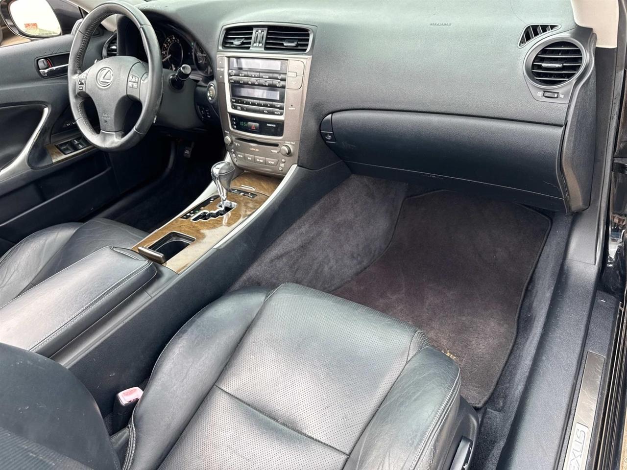 Lexus IS C IS 250C 2010