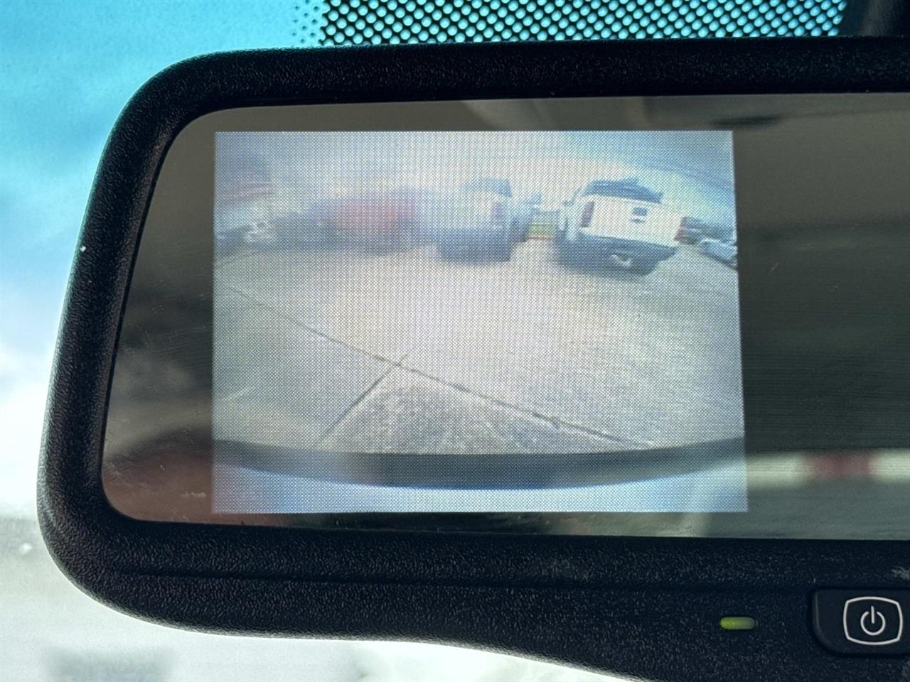 Chevrolet Suburban LT 1500 2WD 2014