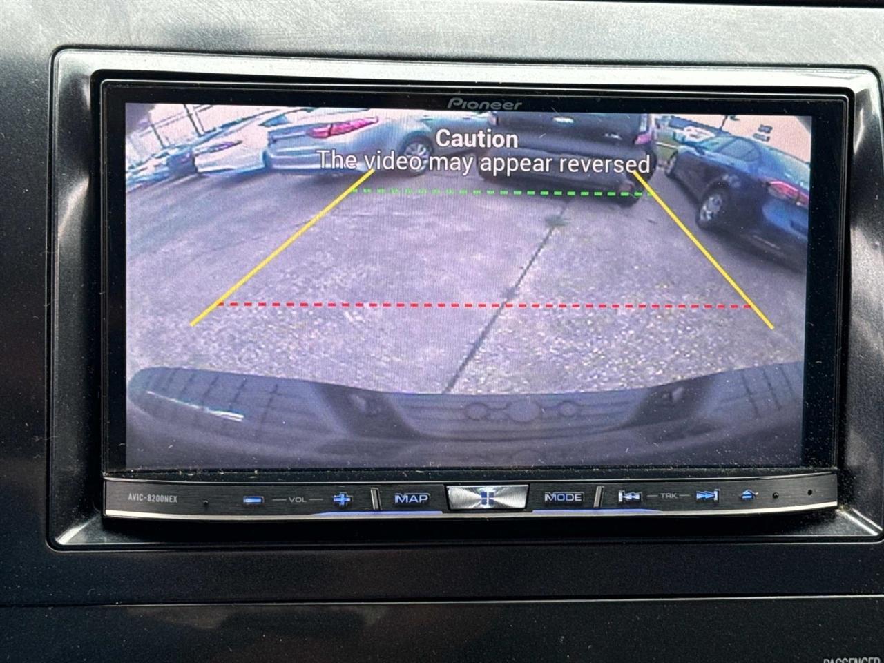 Toyota Tundra Tundra-Grade CrewMax 5.7L 2WD 2012