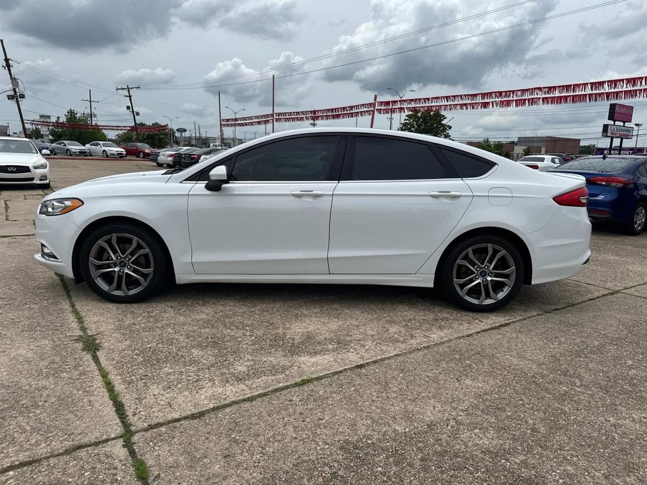 Ford Fusion SE 2017