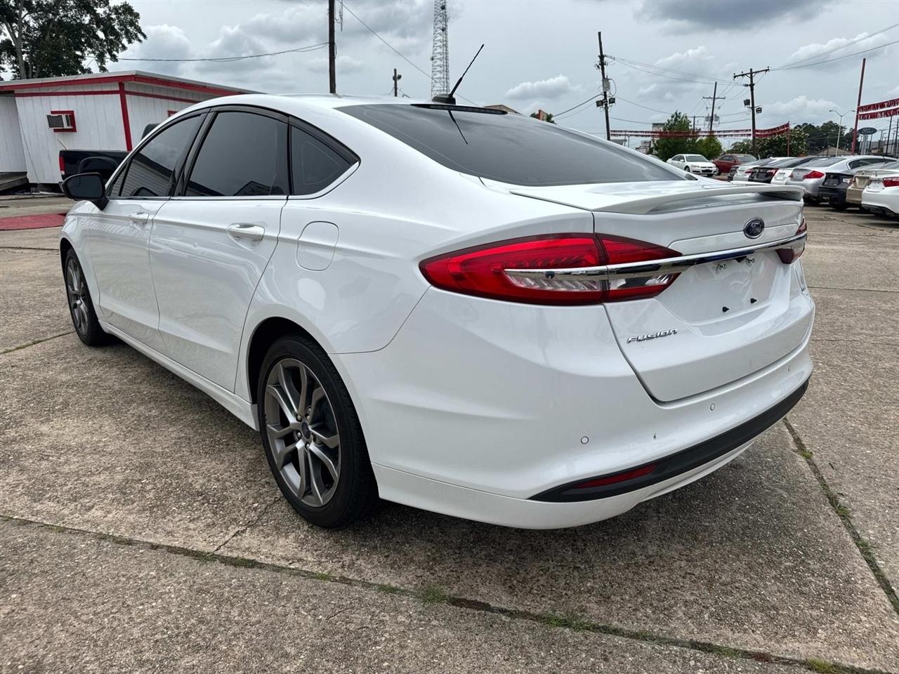 Ford Fusion SE 2017