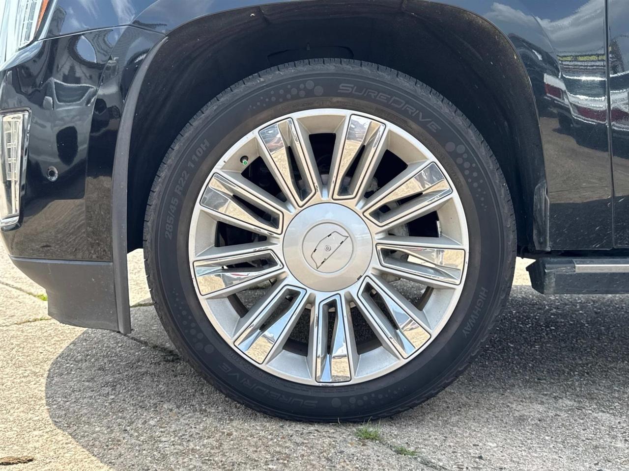 Cadillac Escalade Platinum 2WD 2017