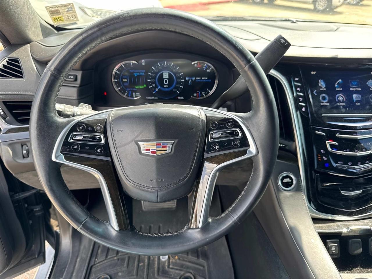 Cadillac Escalade Platinum 2WD 2017